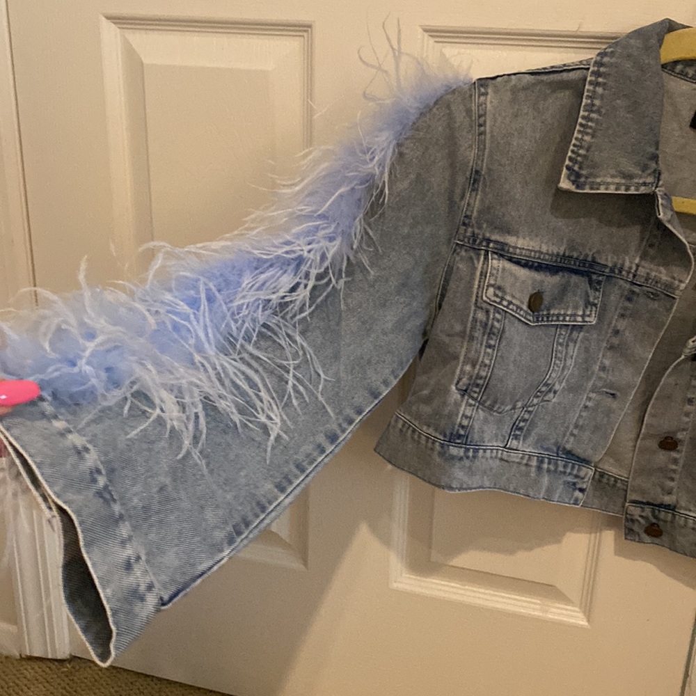 Jean Jacket with foe feathers from AKIRA